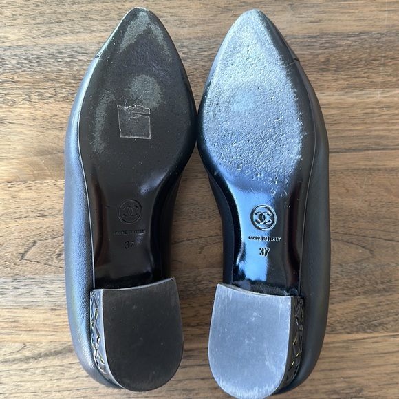 Chanel pointed toe loafers - Picture 2 of 5